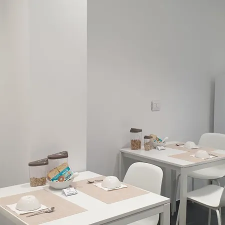 Repubblica Nocleg ze śniadaniem 3*